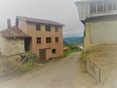 Home For Sale in Pravia, Spain