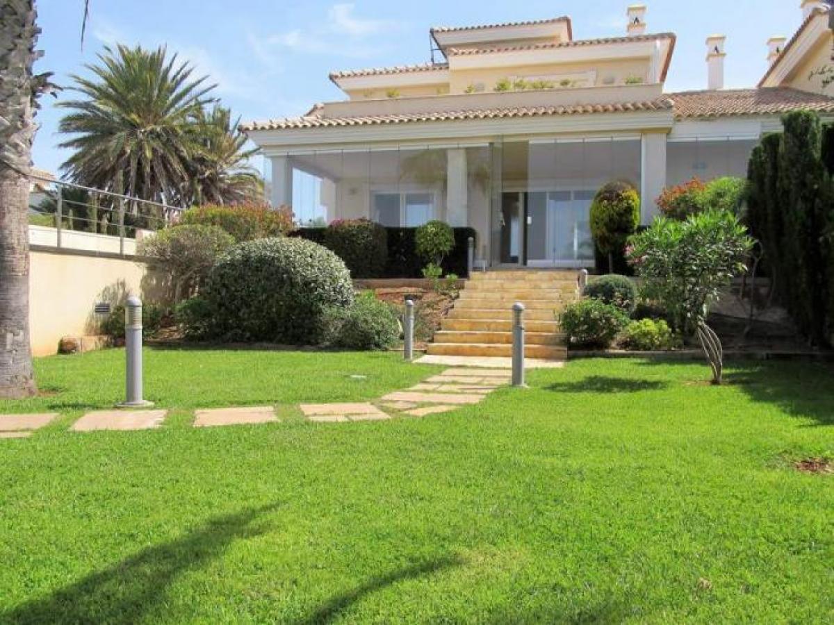Picture of Villa For Sale in La Manga Del Mar Menor, Murcia, Spain