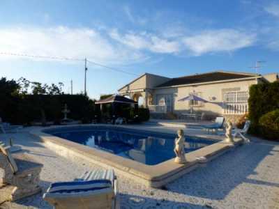 Villa For Sale in Elche, Spain