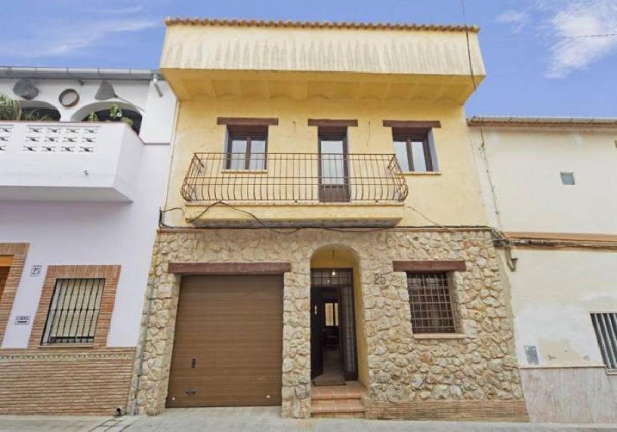 Picture of Villa For Sale in Villalonga, Valencia, Spain