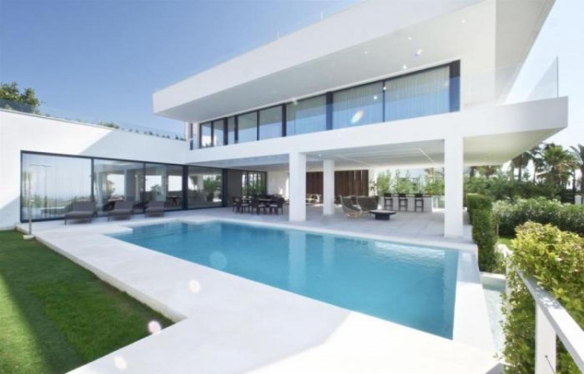 Picture of Apartment For Sale in Benahavis, Malaga, Spain