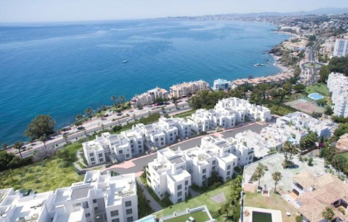 Picture of Apartment For Sale in Torrequebrada, Malaga, Spain