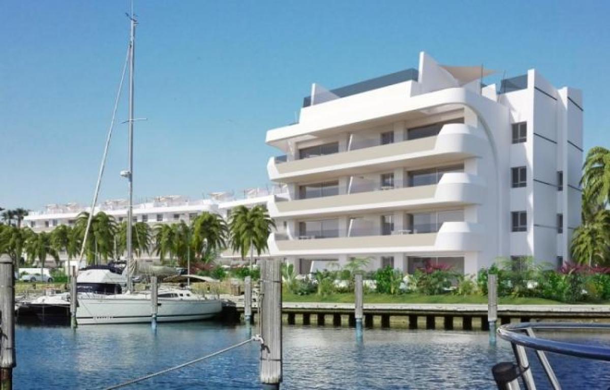 Picture of Apartment For Sale in Sotogrande Puerto, Cadiz, Spain