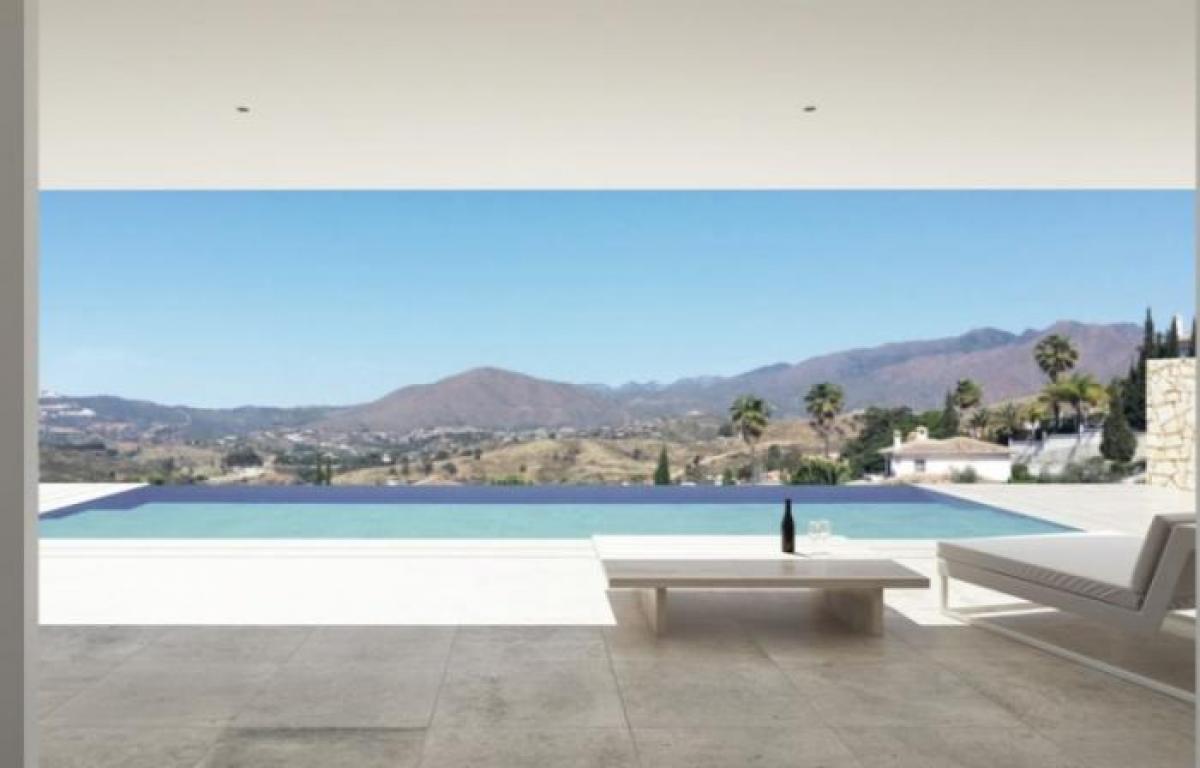 Picture of Apartment For Sale in Mijas Golf, Malaga, Spain