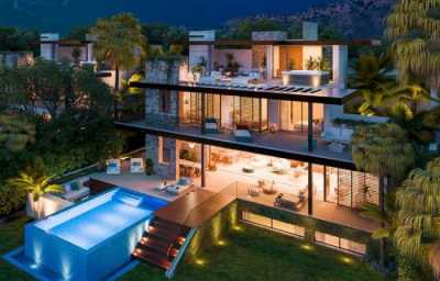 Apartment For Sale in Benahavis, Spain