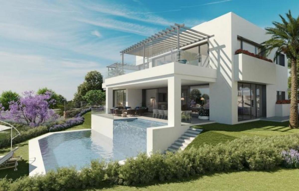 Picture of Apartment For Sale in Cabopino, Malaga, Spain