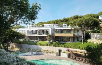 Apartment For Sale in Cabopino, Spain