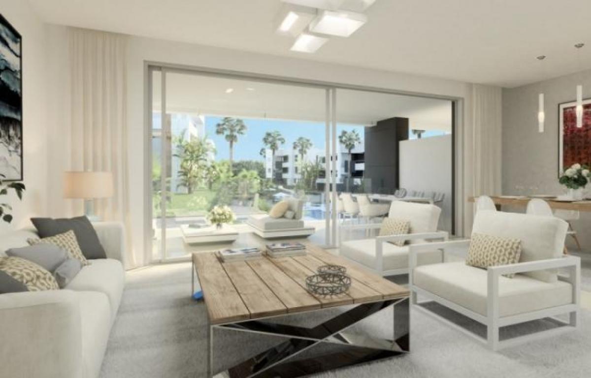 Picture of Apartment For Sale in Selwo, Malaga, Spain