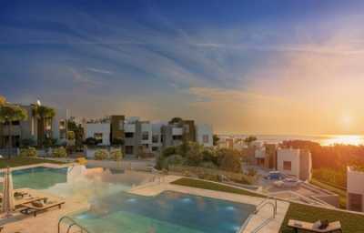 Apartment For Sale in Cabopino, Spain