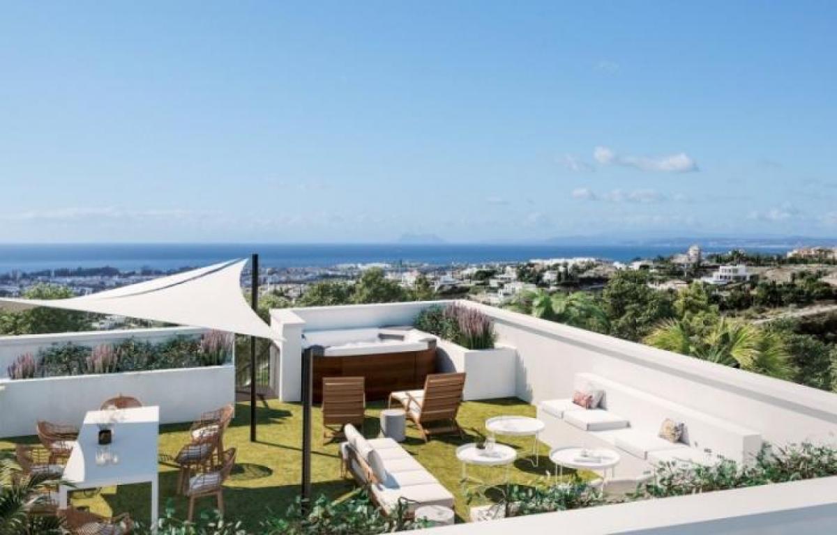 Picture of Apartment For Sale in El Paraiso, Malaga, Spain