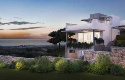 Apartment For Sale in Cabopino, Spain