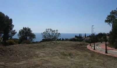 Apartment For Sale in Benalmadena Pueblo, Spain
