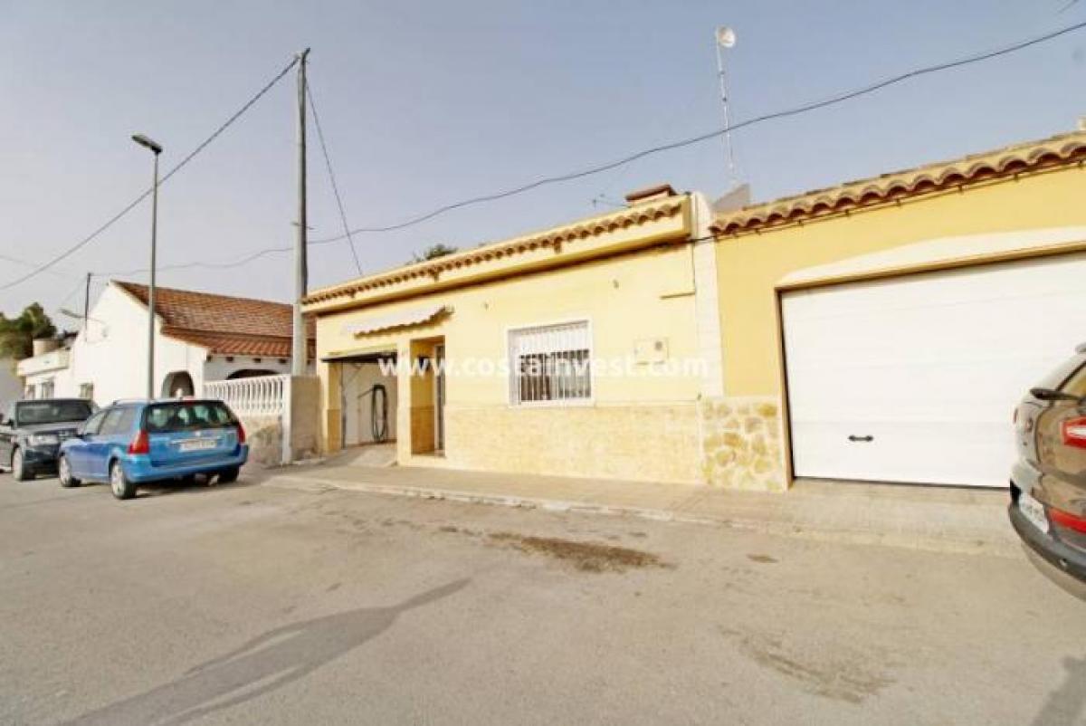 Picture of Home For Sale in Catral, Alicante, Spain