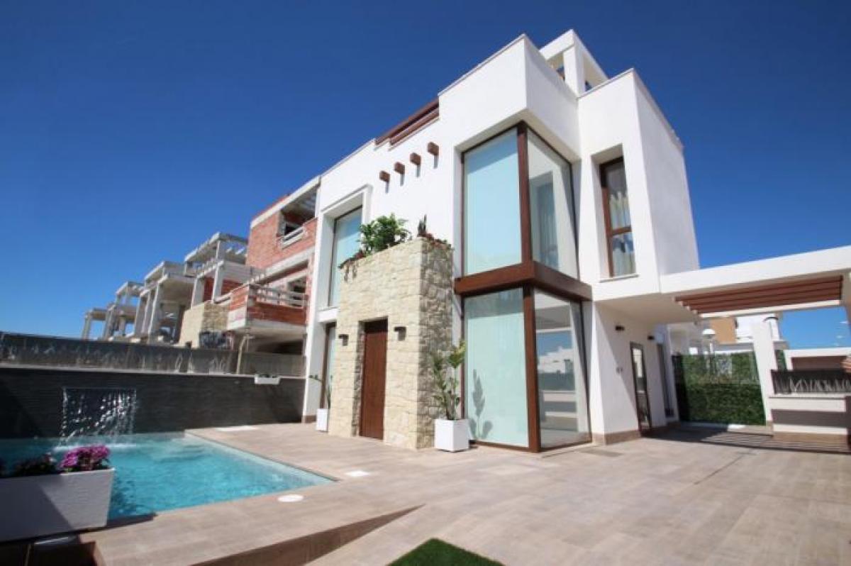 Picture of Home For Sale in Ciudad Quesada, Alicante, Spain