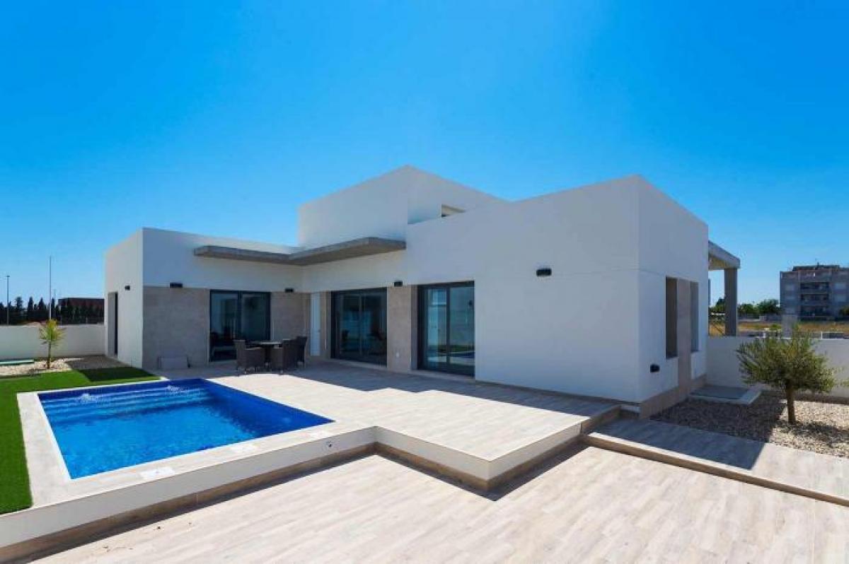 Picture of Home For Sale in Daya Nueva, Alicante, Spain