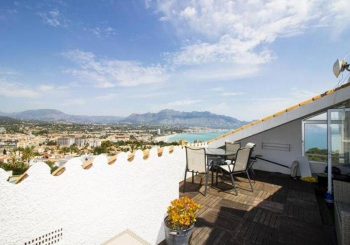 Picture of Apartment For Sale in Albir, Alicante, Spain