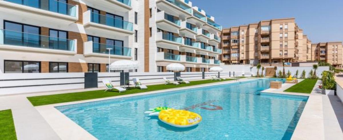 Picture of Apartment For Sale in Guardamar, Alicante, Spain