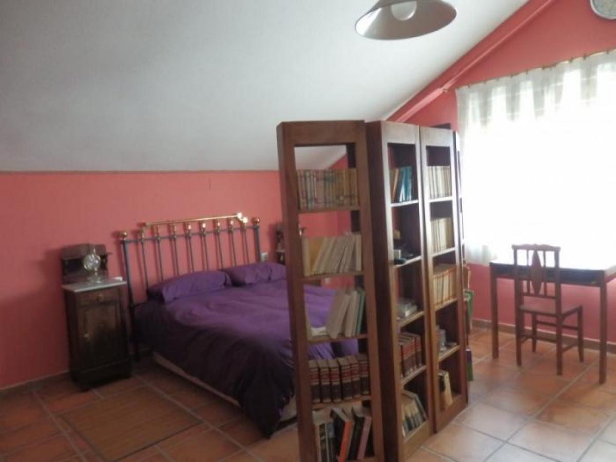 Picture of Home For Sale in Villamayor, Asturias, Spain