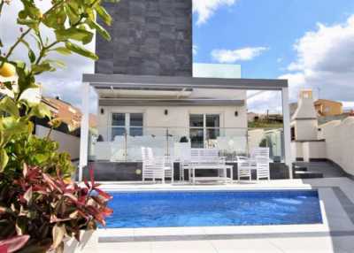 Apartment For Sale in 