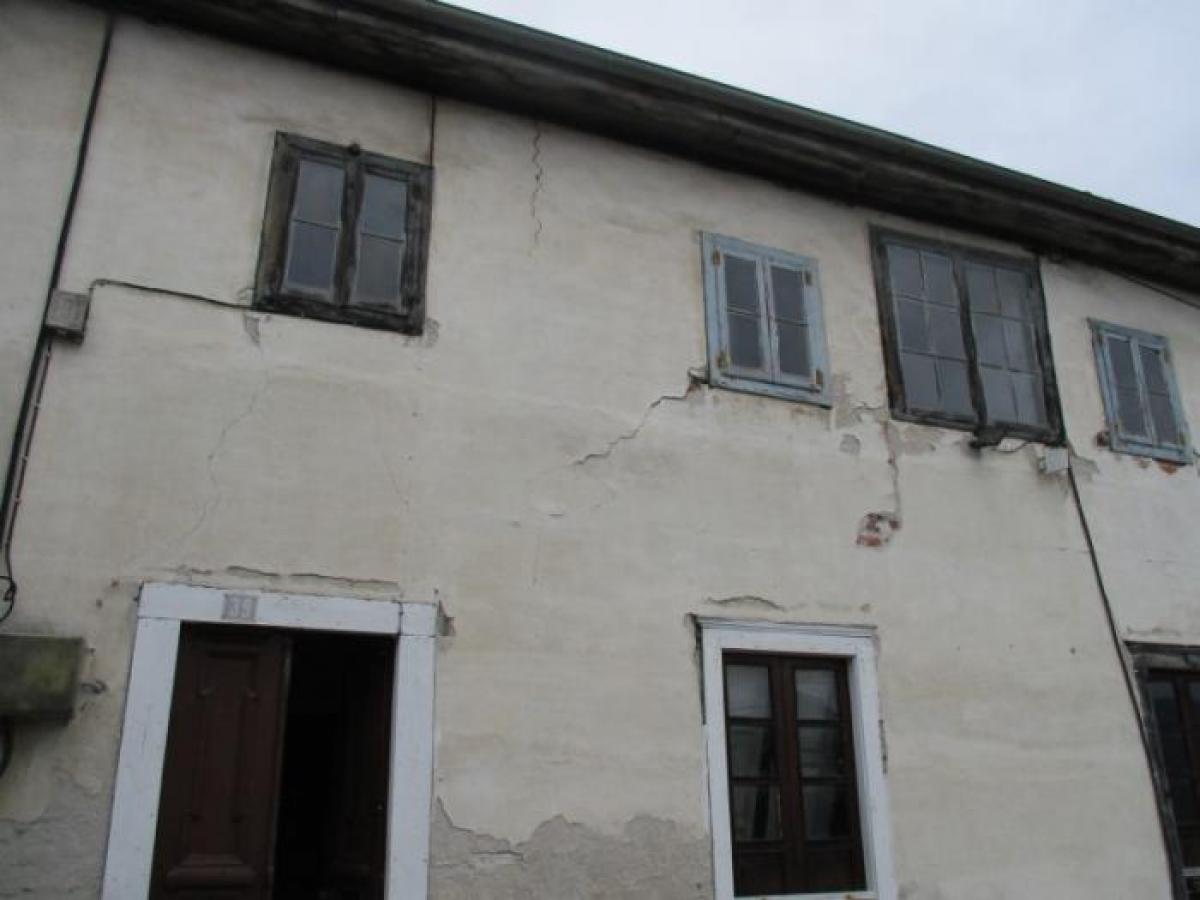 Picture of Home For Sale in Pravia, Asturias, Spain