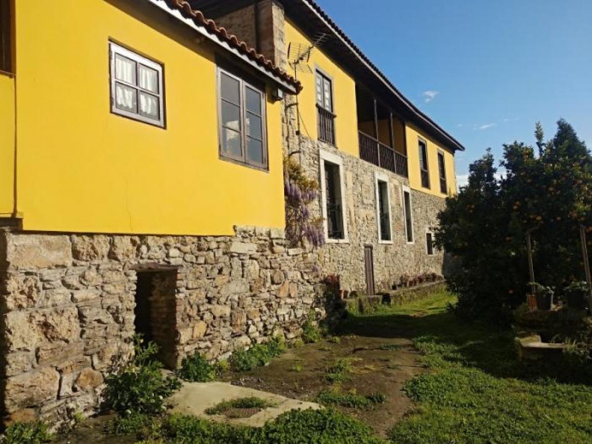 Picture of Home For Sale in Pravia, Asturias, Spain