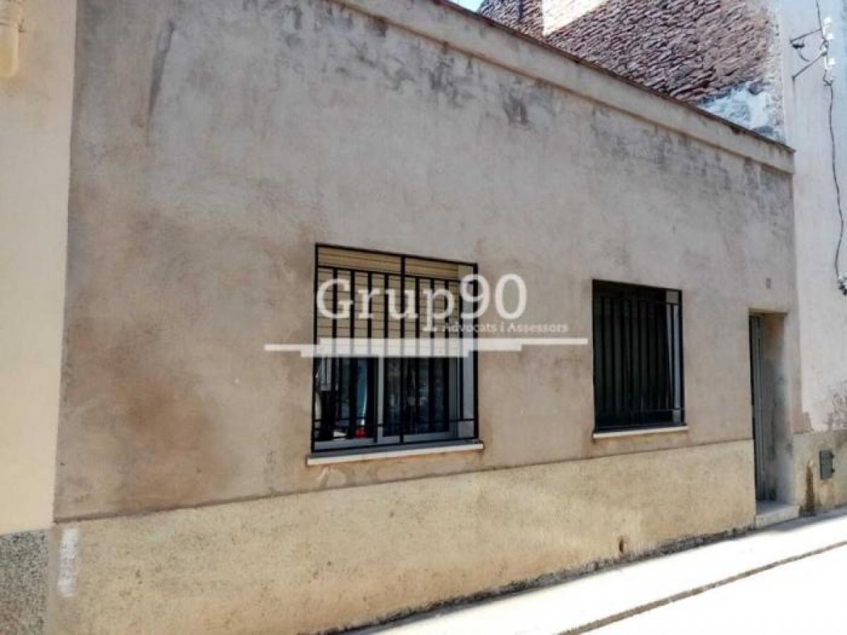 Picture of Home For Sale in Santa Barbara, Asturias, Spain