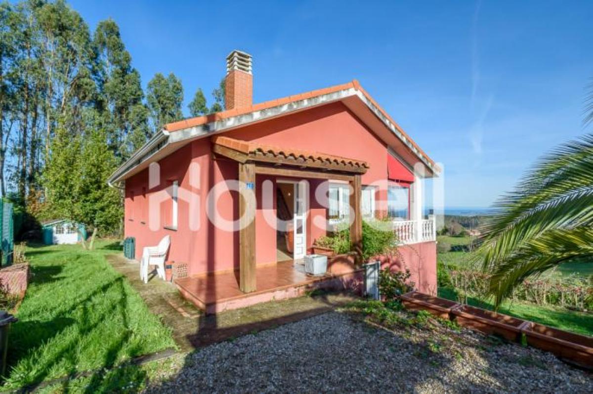 Picture of Home For Sale in Soto del Barco, Asturias, Spain