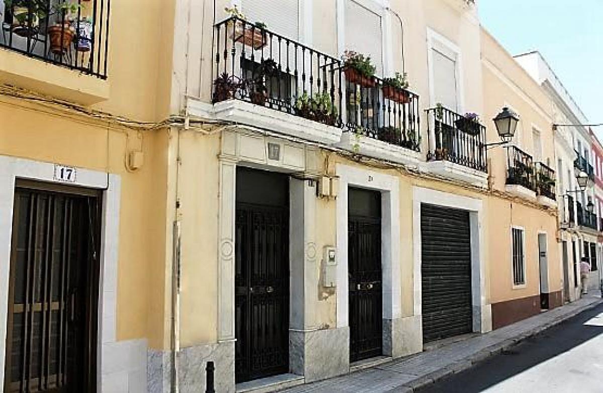 Picture of Apartment For Sale in Badajoz, Grand Est, Spain
