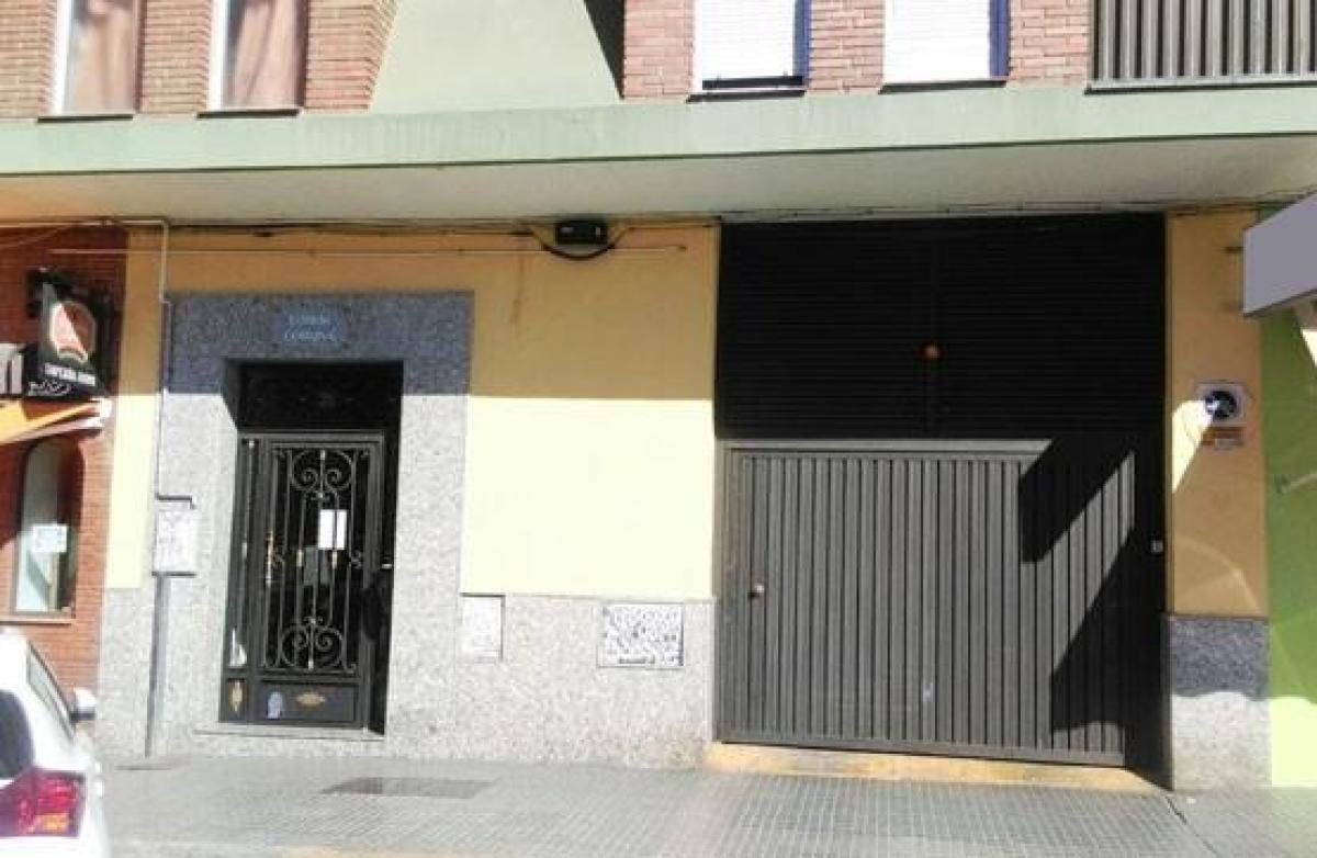 Picture of Apartment For Sale in Badajoz, Grand Est, Spain