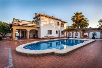 Apartment For Sale in Cabo Roig, Spain