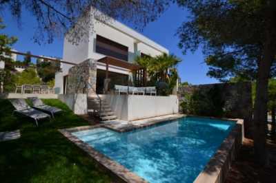Villa For Sale in Campoamor, Spain