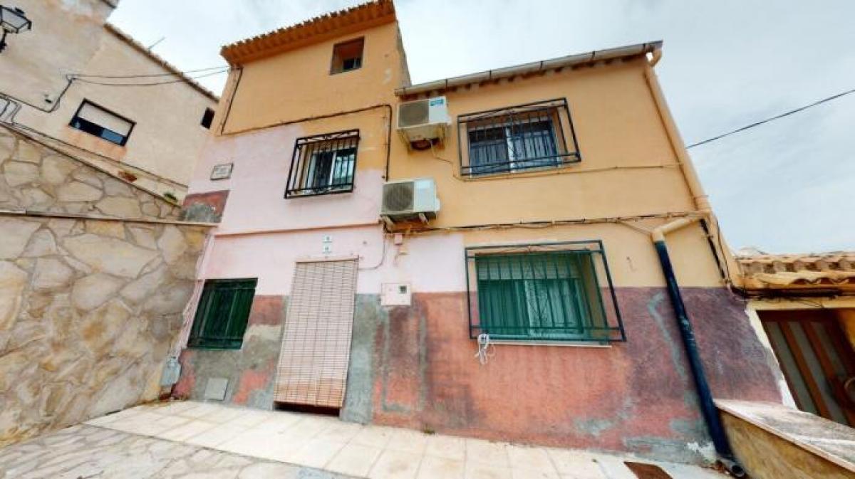 Picture of Home For Sale in Castalla, Alicante, Spain