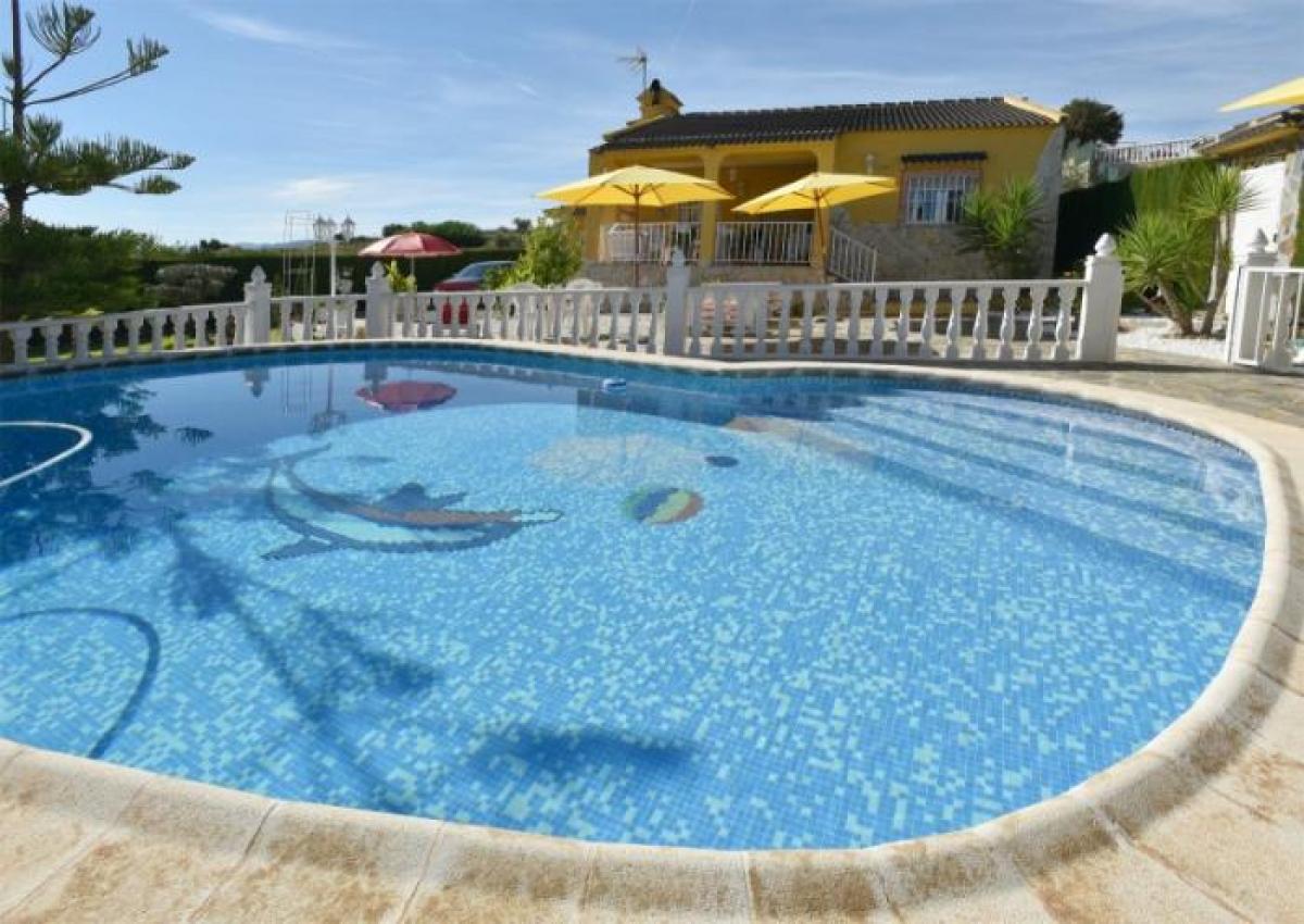 Picture of Home For Sale in Montroy, Valencia, Spain