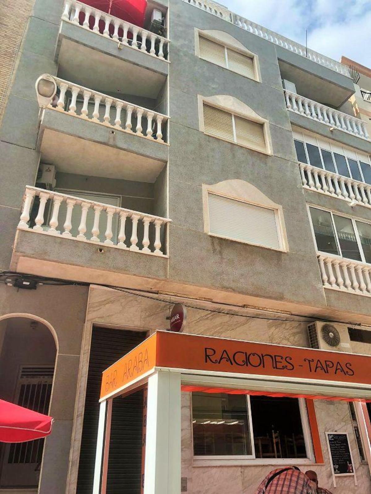 Picture of Apartment For Rent in Torrevieja, Alicante, Spain