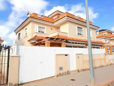 Bungalow For Rent in Pilar De La Horadada, Spain