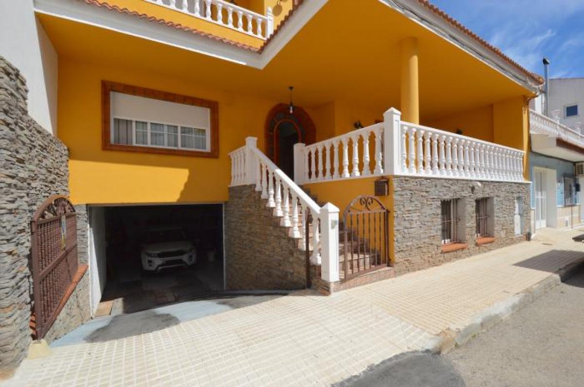 Picture of Villa For Rent in Pilar De La Horadada, Alicante, Spain