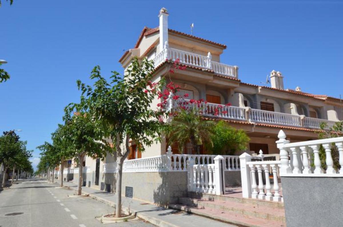 Picture of Bungalow For Rent in Pilar De La Horadada, Alicante, Spain