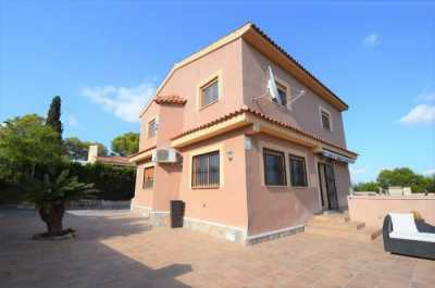 Villa For Rent in