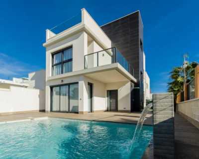Home For Sale in San Miguel De Salinas, Spain