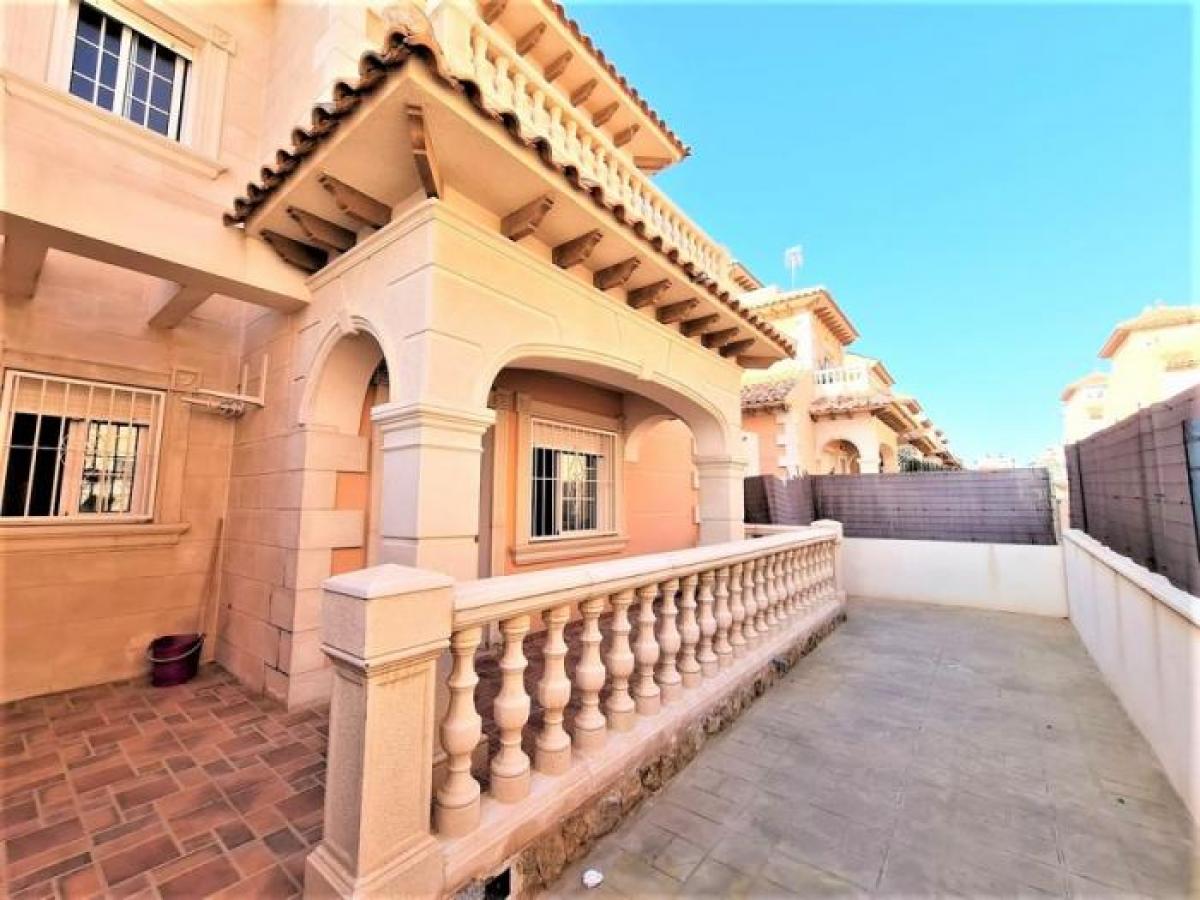 Picture of Apartment For Sale in Aguas Nuevas, Alicante, Spain