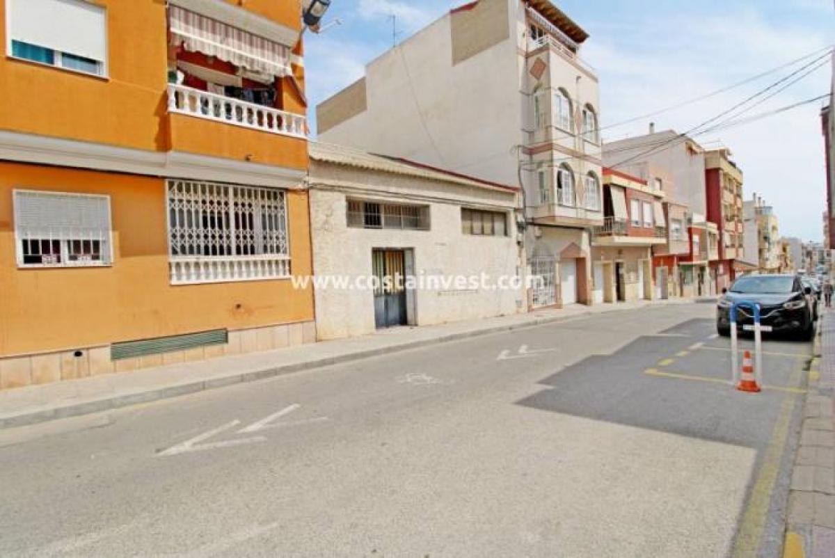 Picture of Retail For Sale in Torrevieja, Alicante, Spain