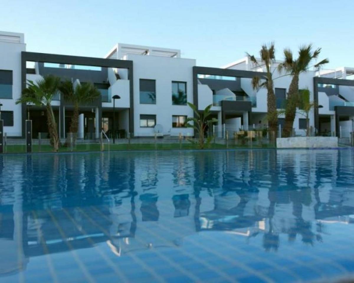 Picture of Apartment For Sale in Guardamar, Alicante, Spain