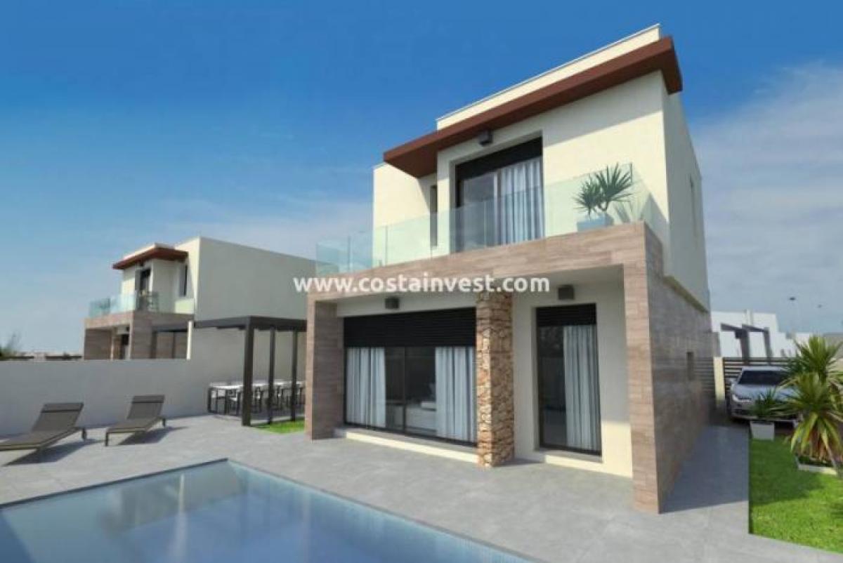 Picture of Villa For Sale in Torre De La Horadada, Alicante, Spain