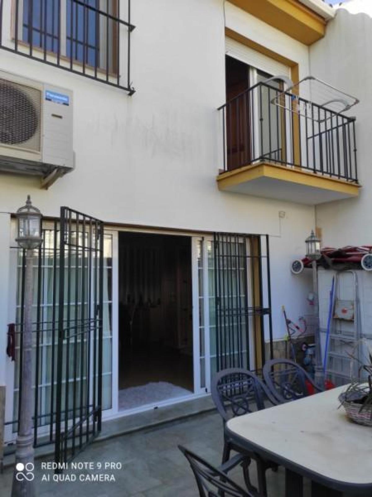 Picture of Home For Sale in Atalaya Isdabe, Malaga, Spain