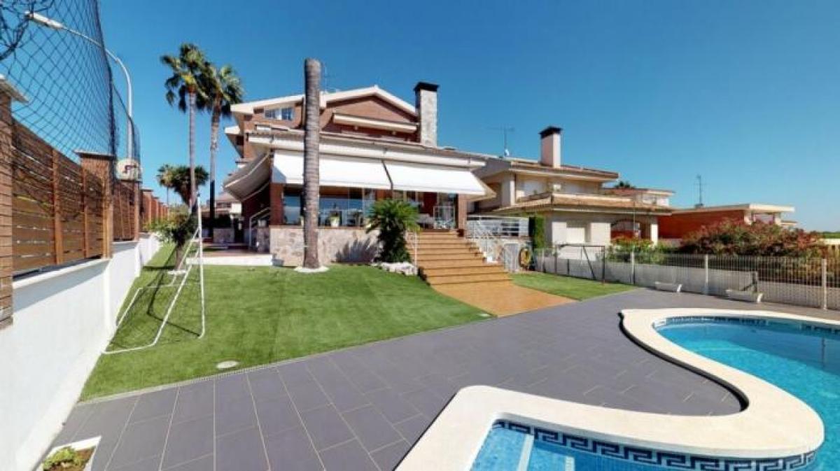 Picture of Home For Sale in Tarragona, Tarragona, Spain