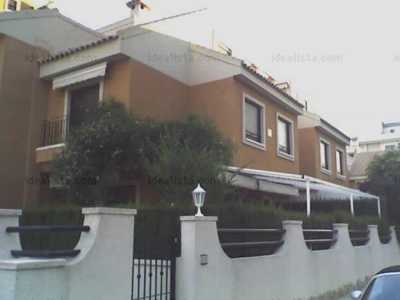 Bungalow For Sale in Santa Pola, Spain
