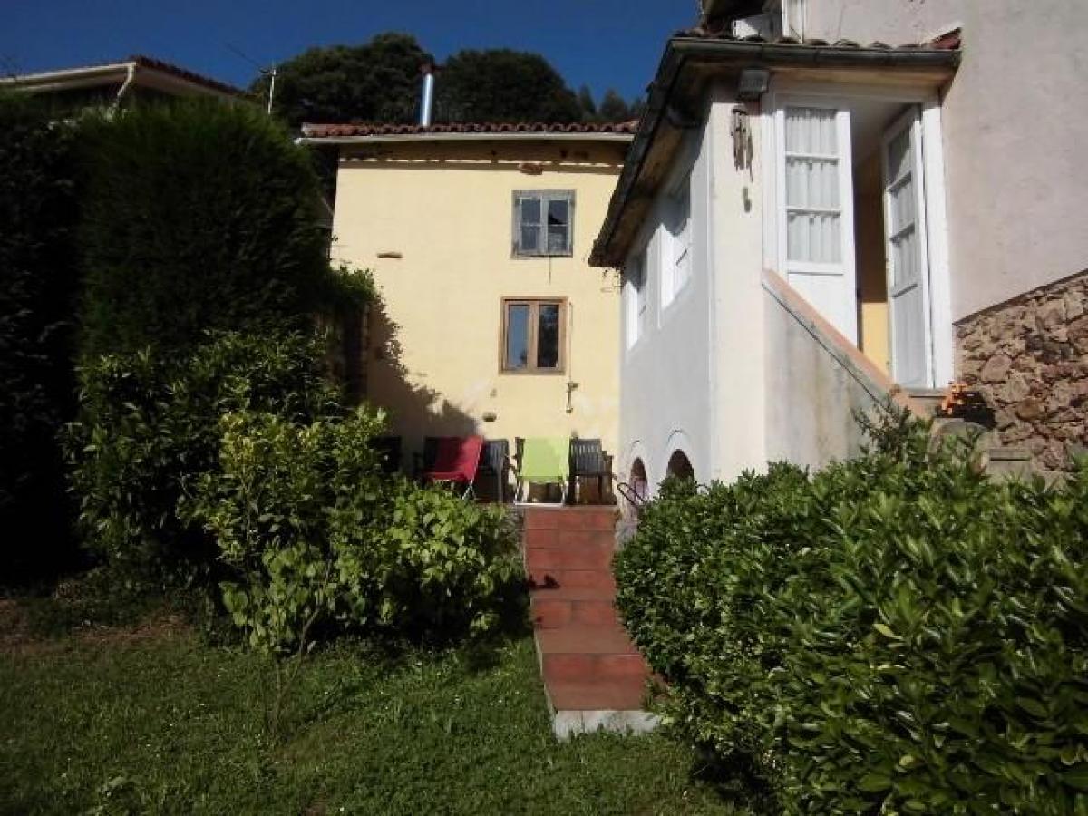 Picture of Home For Sale in Soto del Barco, Asturias, Spain