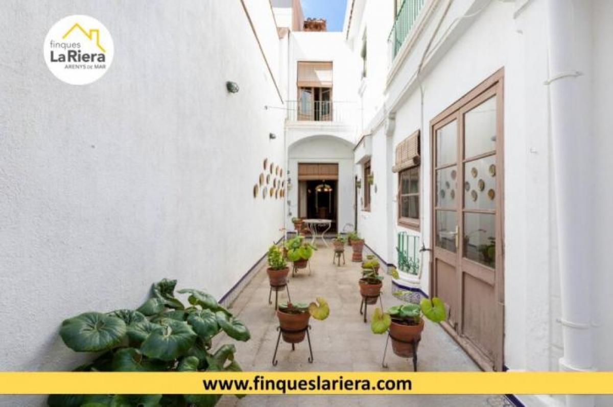 Picture of Home For Sale in Arenys De Mar, Barcelona, Spain