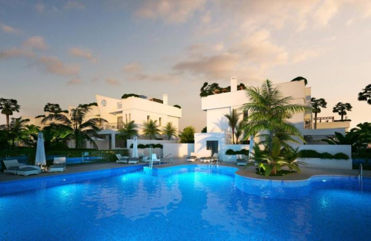 Picture of Home For Sale in Calahonda, Malaga, Spain