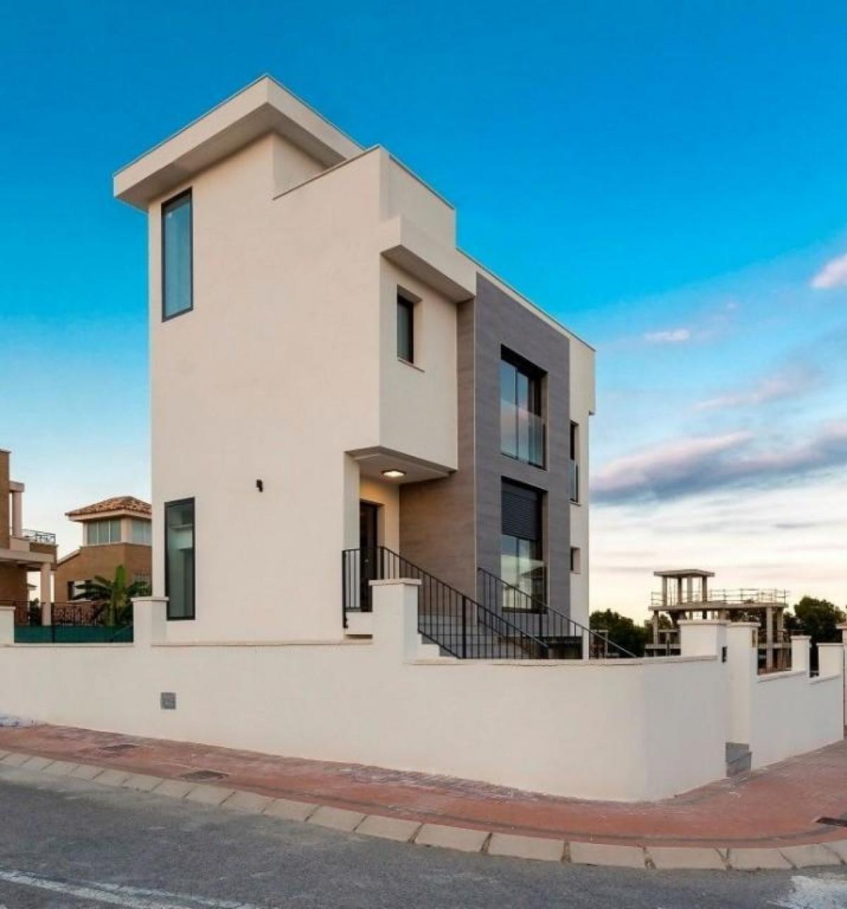 Picture of Villa For Sale in La Nucia, Alicante, Spain